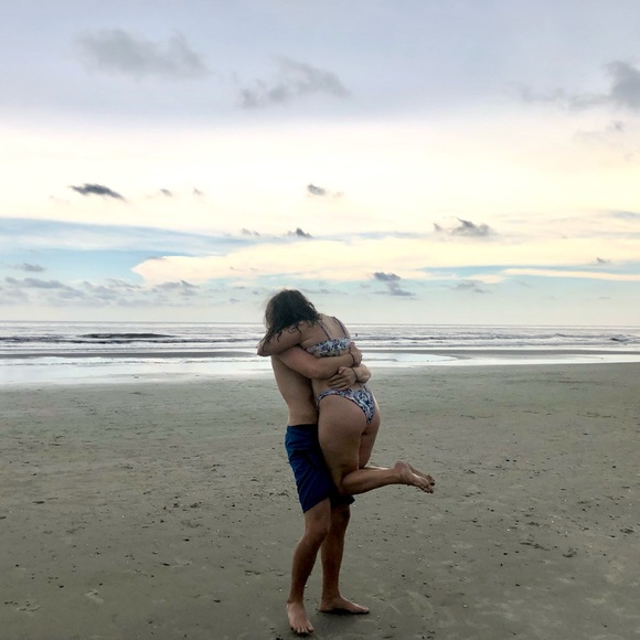 Meet Your Posher - Picture 2 of 13